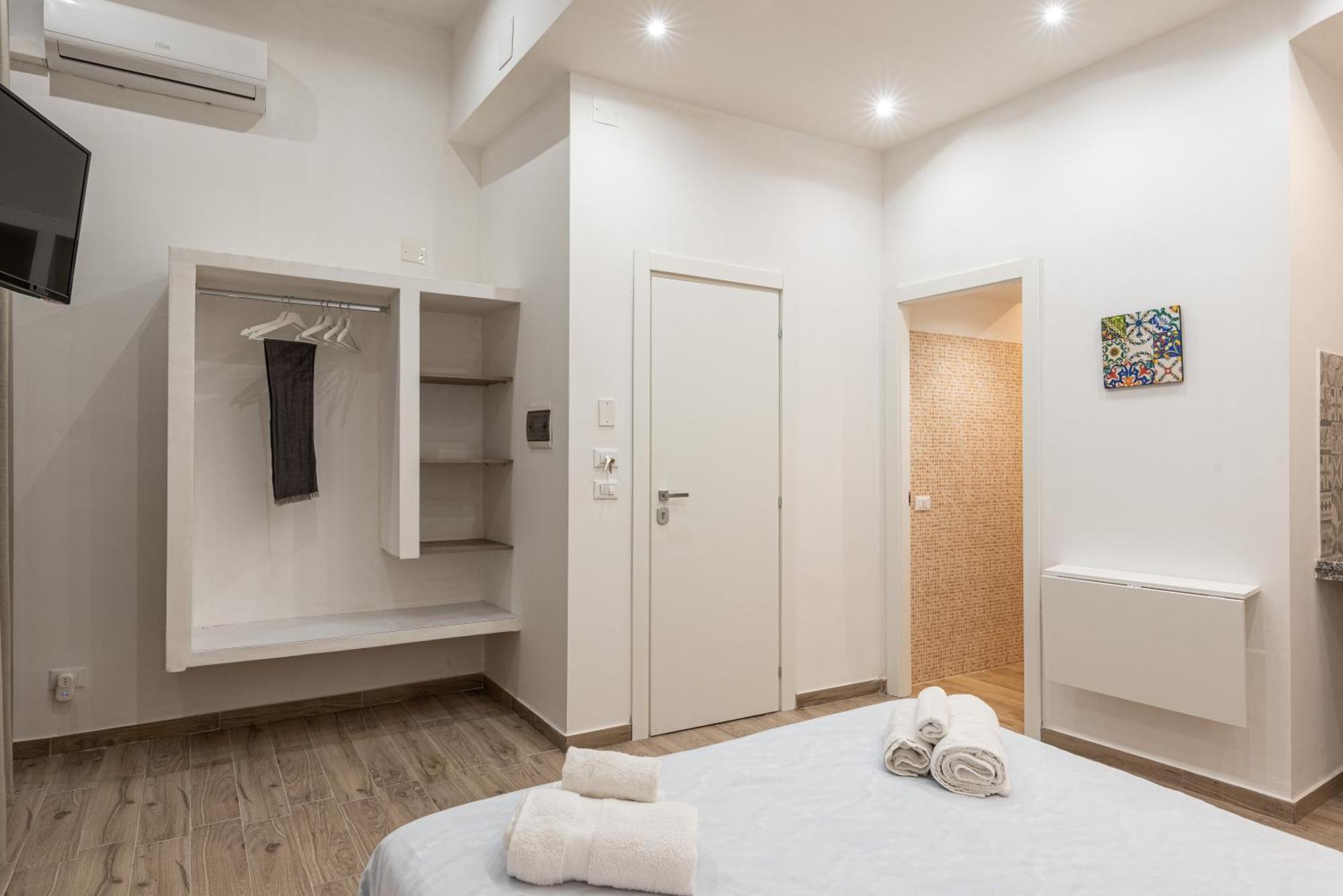 Quattro Canti Rooms Palermo Luaran gambar