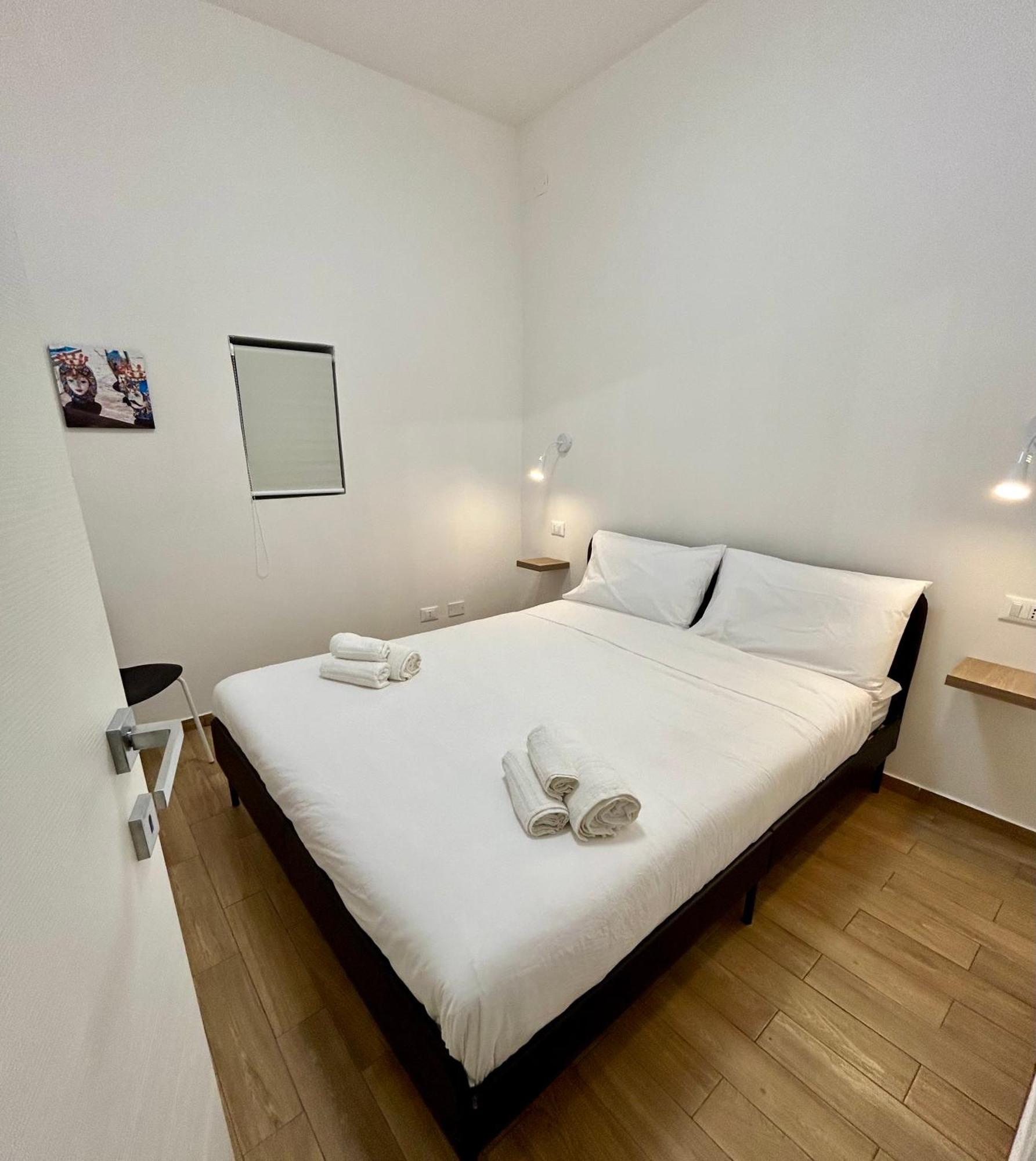 Quattro Canti Rooms Palermo Luaran gambar